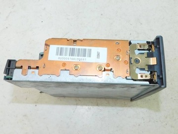 RENAULT CLIO II MASTER TRAFFIC RADIO 8200 057 681