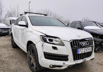 Audi A7 C7 A7 Sportback 3.0 TDI 245KM 2012 Audi Q7 2012r, 3.0 TDI 4x4. Uszkodzony przod i prawy przod. Jezdzi 3.0, zdjęcie 1