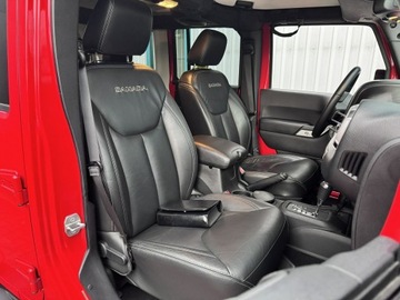 Jeep Wrangler III Unlimited Facelifting 3.6 V6 286KM 2015 Jeep Wrangler SAHARA UNLIMITED. Polska. Bezwypadek, zdjęcie 20