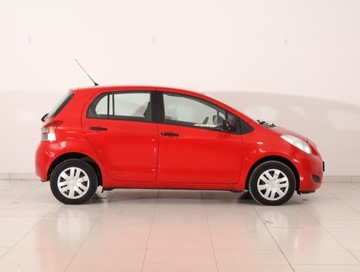 Toyota Yaris II Hatchback 5d 1.0 VVT-i 69KM 2010 Toyota Yaris 1.0 VVT-i, Salon Polska, Serwis ASO, zdjęcie 5