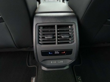 Cupra Formentor Crossover 1.5 TSI 150KM 2024 Cupra Formentor serwis ASO 1.5eTSI 150KM bezwypadkowy pakiety FullLink Amb, zdjęcie 34