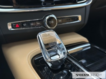 Volvo V90 II Plug-In Facelifting 2.0 T8 Plug-In Hybrid 455KM 2025 Volvo V90 V90 T8 AWD Plug-In Hybrid Ultra Dark aut, zdjęcie 28