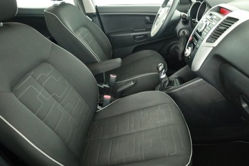 Kia Venga Mikrovan 1.4 DOHC CVVT 90KM 2010 Kia Venga 1.4 CVVT, Salon Polska, 1. Właściciel, zdjęcie 6