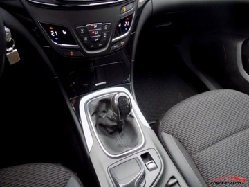 Opel Insignia I Sports Tourer Facelifting 2.0 CDTI ECOTEC 130KM 2014 Opel Insignia COSMO 130 Navi Parkdistance 2.0 Diesel 130KM, zdjęcie 25