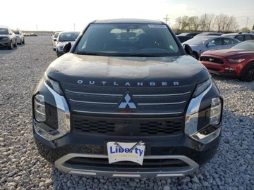 Mitsubishi Outlander III 2023 Mitsubishi Outlander 2023 MITSUBISHI OUTLANDER SE 2.5 Benzyna 181KM, zdjęcie 4
