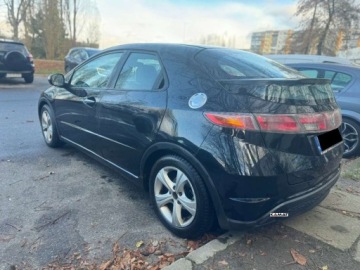 Honda Civic VIII Hatchback 5d 1.4 i 83KM 2007 Honda Civic Honda Civic 1,4 benzyna Klimatyzacja Zamiana 1.3 Benzyna 82KM, zdjęcie 11