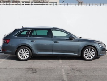 Skoda Superb III Kombi Facelifting 2.0 TSI 190KM 2020 Skoda Superb 2.0 TSI, Salon Polska, 1. Właściciel, zdjęcie 5