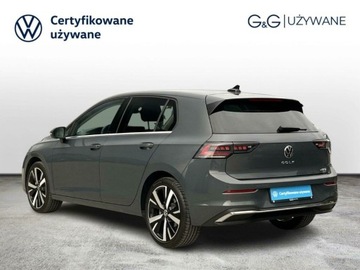 Volkswagen Golf VIII Variant 1.5 eTSI 150KM 2024 Volkswagen Golf 1.5 Benzyna 150KM, zdjęcie 2