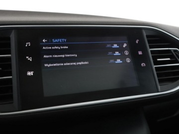 Peugeot 308 II Hatchback Facelifting 1.2 PureTech 130KM 2018 Peugeot 308 Allure automat panorama, zdjęcie 27