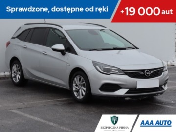 Opel Astra K Sportstourer Facelifting 1.5 Diesel 105KM 2020 Opel Astra 1.5 CDTI, Salon Polska, Klima
