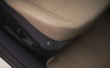 Renault Laguna III Hatchback Phase II 2.0 dCi 150KM 2012 Renault Laguna Renault Laguna 2.0 dCi Initiale 2.0 Diesel 150KM, zdjęcie 16