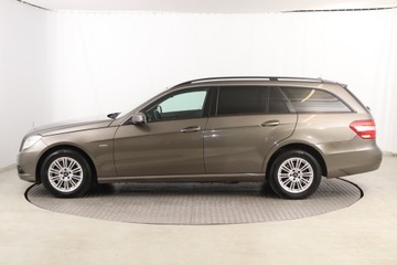 Mercedes Klasa E W212 Kombi 250 CGI BlueEFFICIENCY 204KM 2010 Mercedes E E 250, Automat, Skóra, Navi, Klima, zdjęcie 2