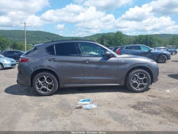 Alfa Romeo Stelvio SUV Facelifting 2.0 Turbo 280KM 2022 Alfa Romeo Stelvio Ti 2022 2.0l 2.0 Benzyna 280KM, zdjęcie 6