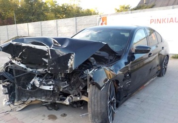 BMW Seria 5 G30-G31 2022 BMW Seria 5 Plug-in Okazja 2.0 Hybryda Plug-in 190KM, zdjęcie 9