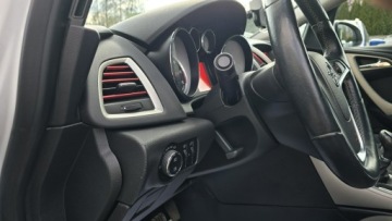 Opel Astra J Sports Tourer Facelifting 1.7 CDTI ECOTEC 130KM 2013 Opel Astra Active, szyberdach, PDC, serwisowana, zdjęcie 19