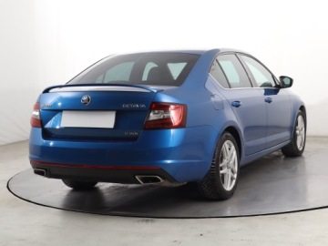 Skoda Octavia III RS Facelifting 2.0 TSI 230KM 2017 Skoda Octavia RS 230 2.0 TSI, Salon Polska, zdjęcie 4