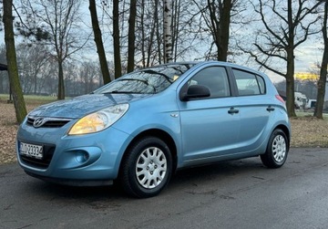 Hyundai i20 I Hatchback 5d 1.2 DOHC 78KM 2009 Hyundai i20 1.2 Benzyna 78KM