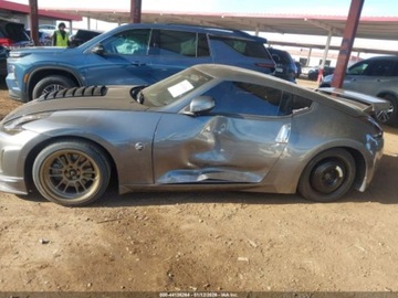 Nissan 370Z 2015 Nissan 370 Z 2015 3.7 Benzyna 332KM, zdjęcie 2