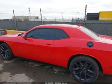Dodge Challenger III 2023 Dodge Challenger SXT 2023 3.6l 3.6 Benzyna 303KM, zdjęcie 2
