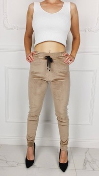 УЗКИЕ БРЮКИ ЖЕНСКИЕ – В ПОЛОСКУ Цвета