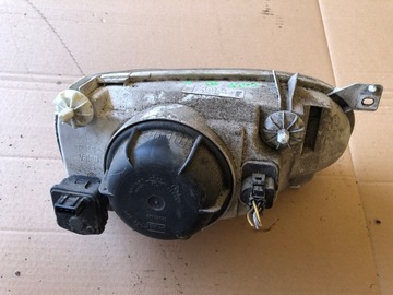 LEVÝ SVĚTLO PŘEDNÍ VOLKSWAGEN VW GOLF III 1990-1998 1H6941015CP