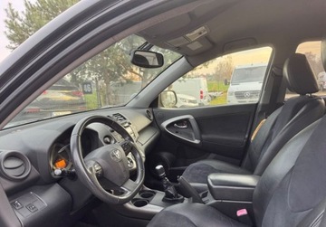 Toyota RAV4 III MPV Facelifting 2.2 D-4D 150KM 2011 Toyota RAV4 2.2 D-4D 150KM 2011r skora alcantara 2.2 Diesel 150KM, zdjęcie 5