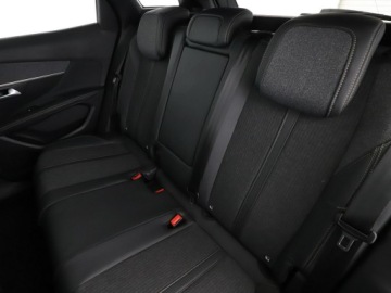 Peugeot 3008 II Crossover 1.6 THP 180KM 2019 Peugeot 3008 GT-Line automat 180KM panorama navi, zdjęcie 16