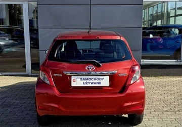 Toyota Yaris III Hatchback 5d 1.0 VVT-i 69KM 2013 Toyota Yaris 1.0 PB 69KM Life Salon PL Serwis ASO Gwarancja Benzyna 69KM, zdjęcie 6