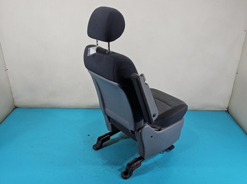 SEDADLO LEVÝ PŘEDNÍ ŘIDIČE HYUNDAI H1 II 07-15 EU