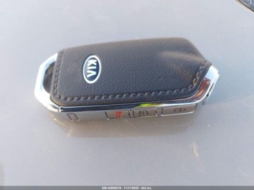 Kia Stinger Liftback 3.3 T-GDi 366KM 2018 Kia Stinger 2018 r., 3,3 L GT 2 AWD 3.3 Benzyna 365KM, zdjęcie 12