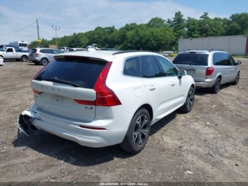 Volvo XC60 II 2022 Volvo XC 60 2022 Volvo XC60 B5 AWD Momentum 2.0 Benzyna 247KM, zdjęcie 3