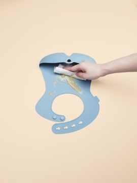 Нагрудник силиконовый с кармашком для малыша, мягкий, свернутый в б.бокс