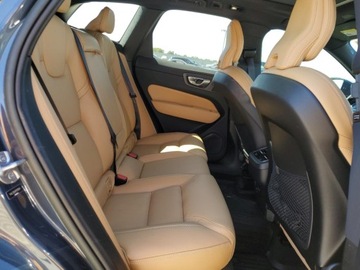 Volvo XC60 II 2023 Volvo XC 60 Ultimate 2023 2.0l 2.0 Benzyna 247KM, zdjęcie 11