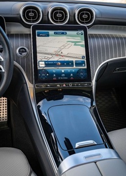 Mercedes GLC C254/X254 Coupe 2.0 300 258KM 2023 Mercedes-Benz GLC Mercedes-Benz Klasa GLC 300 4Matic 2.0 258KM 2.0 Benzyna, zdjęcie 13