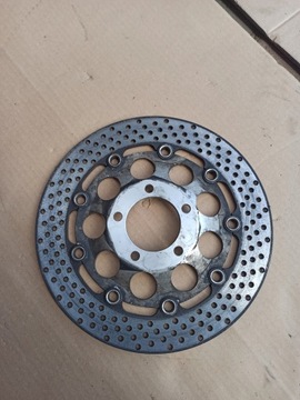 Передний тормозной диск на Suzuki gsx600f 88-95