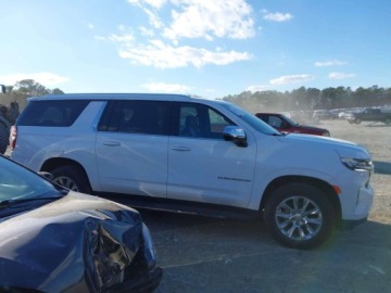 Chevrolet Suburban GMT900 2023 Chevrolet Suburban 2023 CHEVROLET SUBURBAN 4WD PREMIER 5.3 Benzyna 355KM, zdjęcie 7