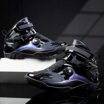 Короткие мотоциклетные ботинки