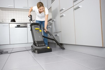 Пылесос для воды KARCHER BR 30/4C PRO