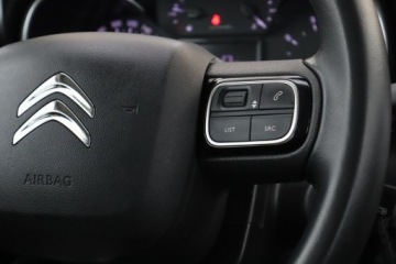 Citroen C3 Aircross  I Crossover 1.2 PureTech 110KM 2020 Citroen C3 Aircross 1.2 PureTech, Navi, Klima, zdjęcie 14