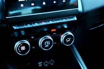 Renault Captur II Crossover Plug-In 1.6 E-Tech 160KM 2021 Renault Captur Plug-In Gwarancja 100% Bezwypadkowy, zdjęcie 37