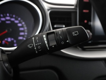 Kia Ceed III Hatchback 1.0 T-GDI 100KM 2020 Kia Cee&#039;d klimatyzacja kamera i czujniki, zdjęcie 29