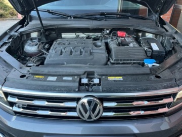 Volkswagen Tiguan Allspace SUV 2.0 TDI 190KM 2020 Volkswagen Tiguan Allspace 2.0 diesel 190 KM automat 4 Motion R - LINE, zdjęcie 38