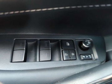 Suzuki 2023 Suzuki Swace Demo Salon PL 1.8 Hybrid Elegance CVT 1.8 Hybryda 122KM, zdjęcie 18