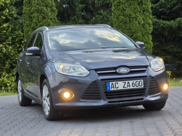 Ford Focus III Kombi 1.6 Duratec 125KM 2011 Ford Focus Mk3 1.6 Benzyna TI-VCT Trend 125KM, zdjęcie 9