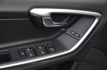 Volvo V60 I Kombi Facelifting 2.0 D4 DRIVE-E 181KM 2015 SUPER R-DESIGN 2.0D4 181KM LIFT SERWIS 100%ORG.LAKIER! NAVI SKÓRA+ALCANTARA, zdjęcie 20