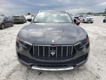 Maserati Levante 2018 Maserati Levante 2018 MASERATI LEVANTE LUXURY silnik 3.0 L 3.0 Benzyna, zdjęcie 5