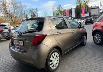 Toyota Yaris III Hatchback 5d Facelifting 1.33 Dual VVT-i 99KM 2017 Toyota Yaris salon Polska, instalacja gazowa 1.3 BenzynaLPG 99KM, zdjęcie 26