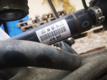 VW PASSAT B6 АМОРТИЗАТОР Поворотный кулак Ось