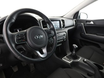 Kia Sportage IV SUV Facelifting 1.6 GDI 132KM 2018 Kia Sportage navi klima auto grzane fotele kamera, zdjęcie 13