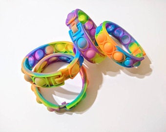 ИГРУШКА-ФИДЖЕТ POP-IT С БРАСЛЕТОМ ИЗ ПУЗЫРЬКОВ